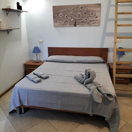 Casa Di Carlo E Chiara Apartment Sassari Bagian luar foto